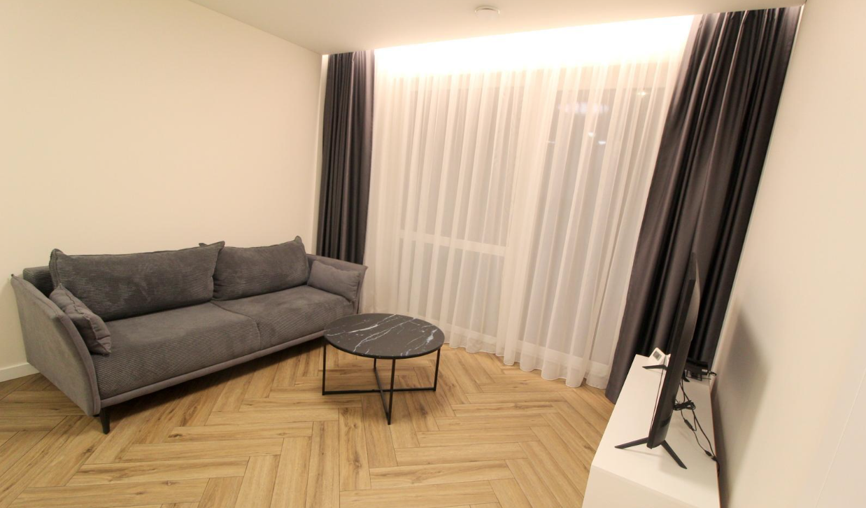 Nuomojamas 2 kambarių butas, Pilaitė, Gilužio g., 40m², 1 aukštas, €600