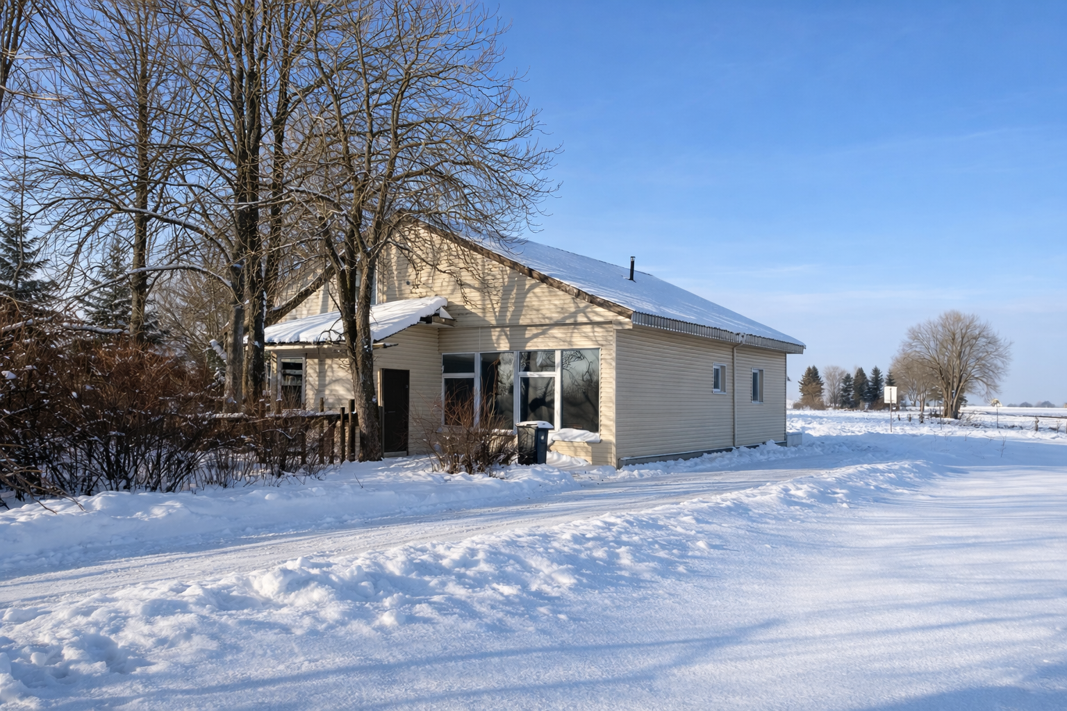 Gyvenamasis namas, Mokyklos g., 2 aukštų, 138.27m², 15a, €59900