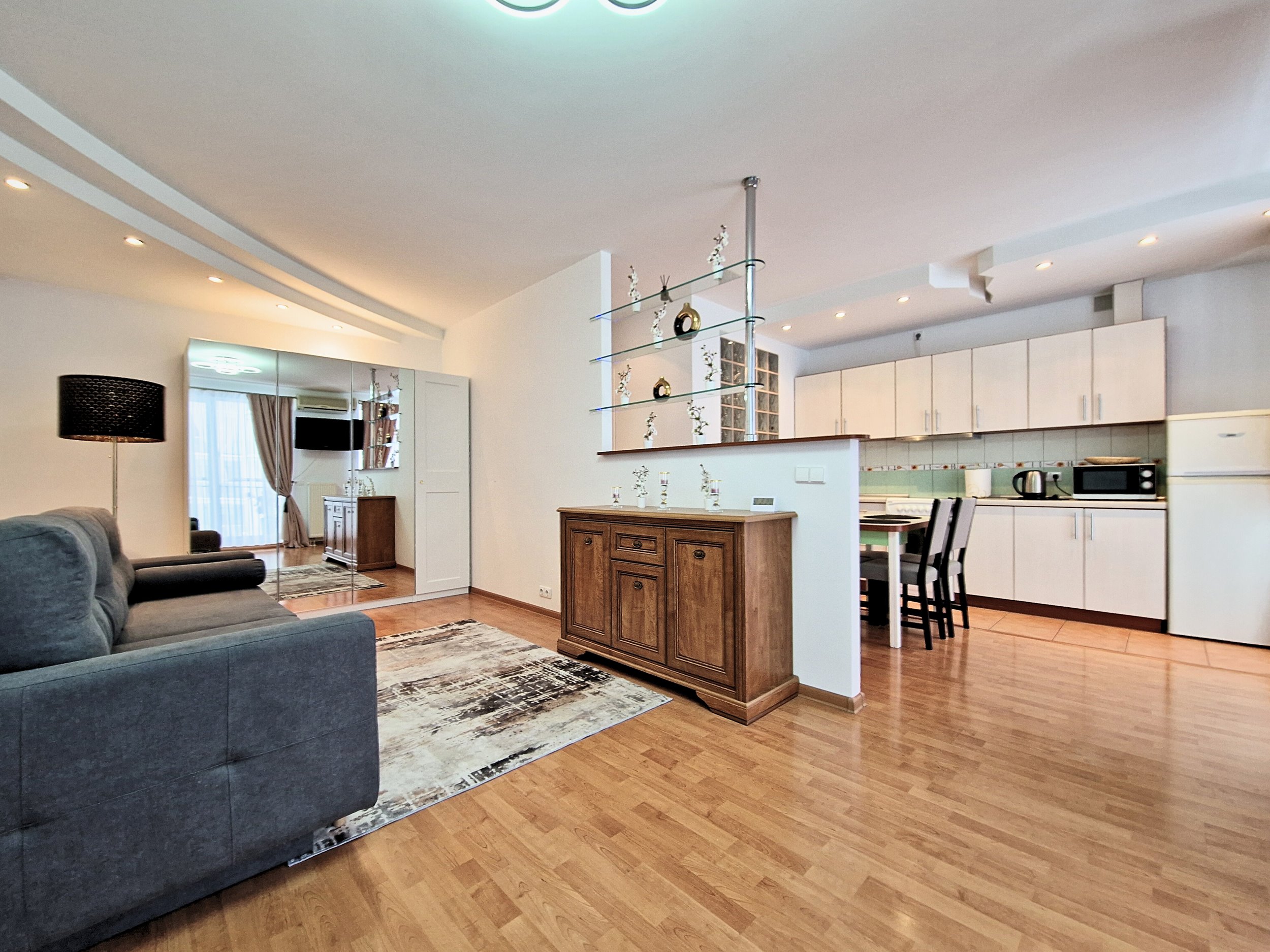 Nuomojamas 1 kambario butas, Justiniškės, Taikos g., 40m², 2 aukštas, €600