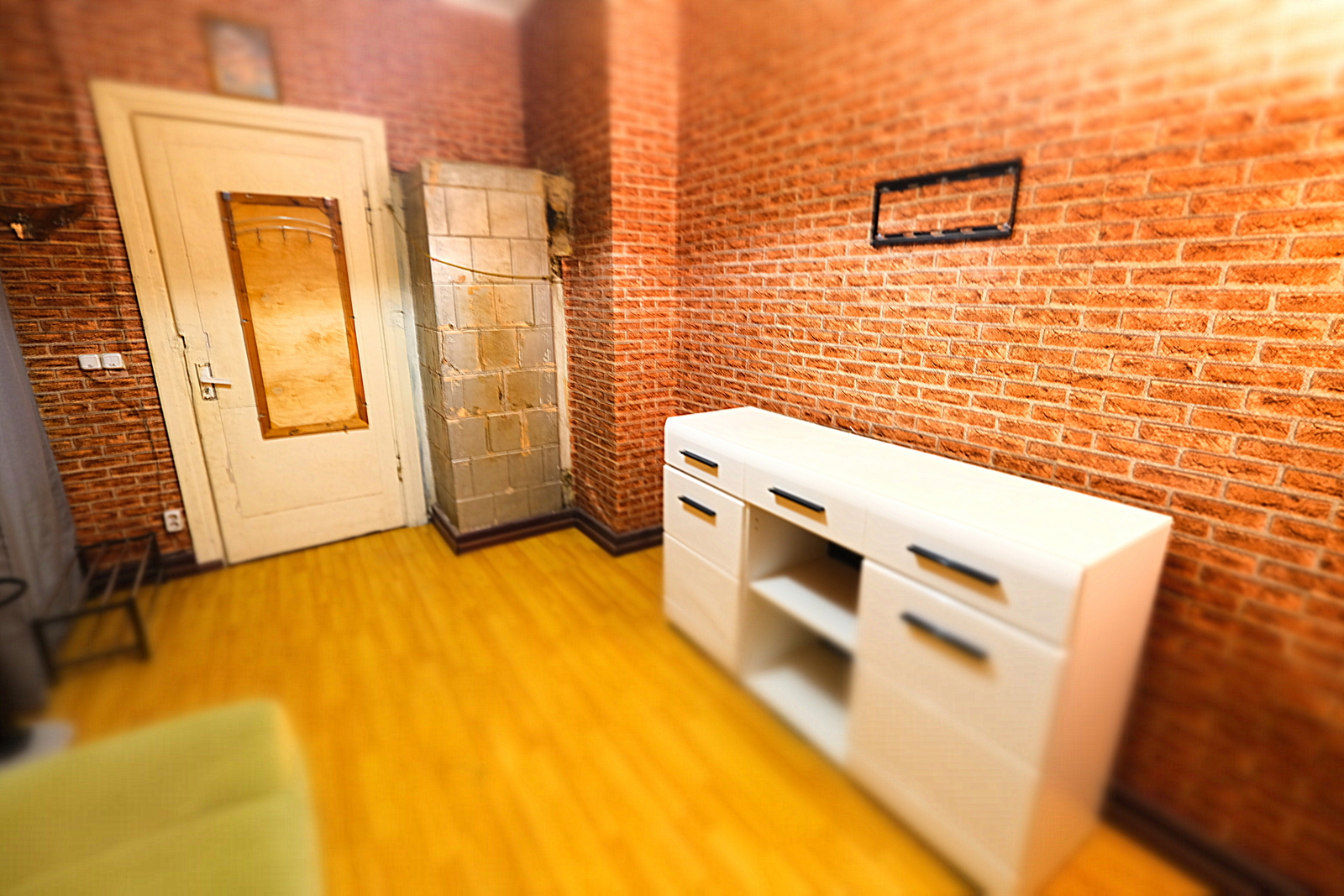 Nuomojamas 1 kambario butas, Šnipiškės, Veprių g., 18m², 1 aukštas, €200