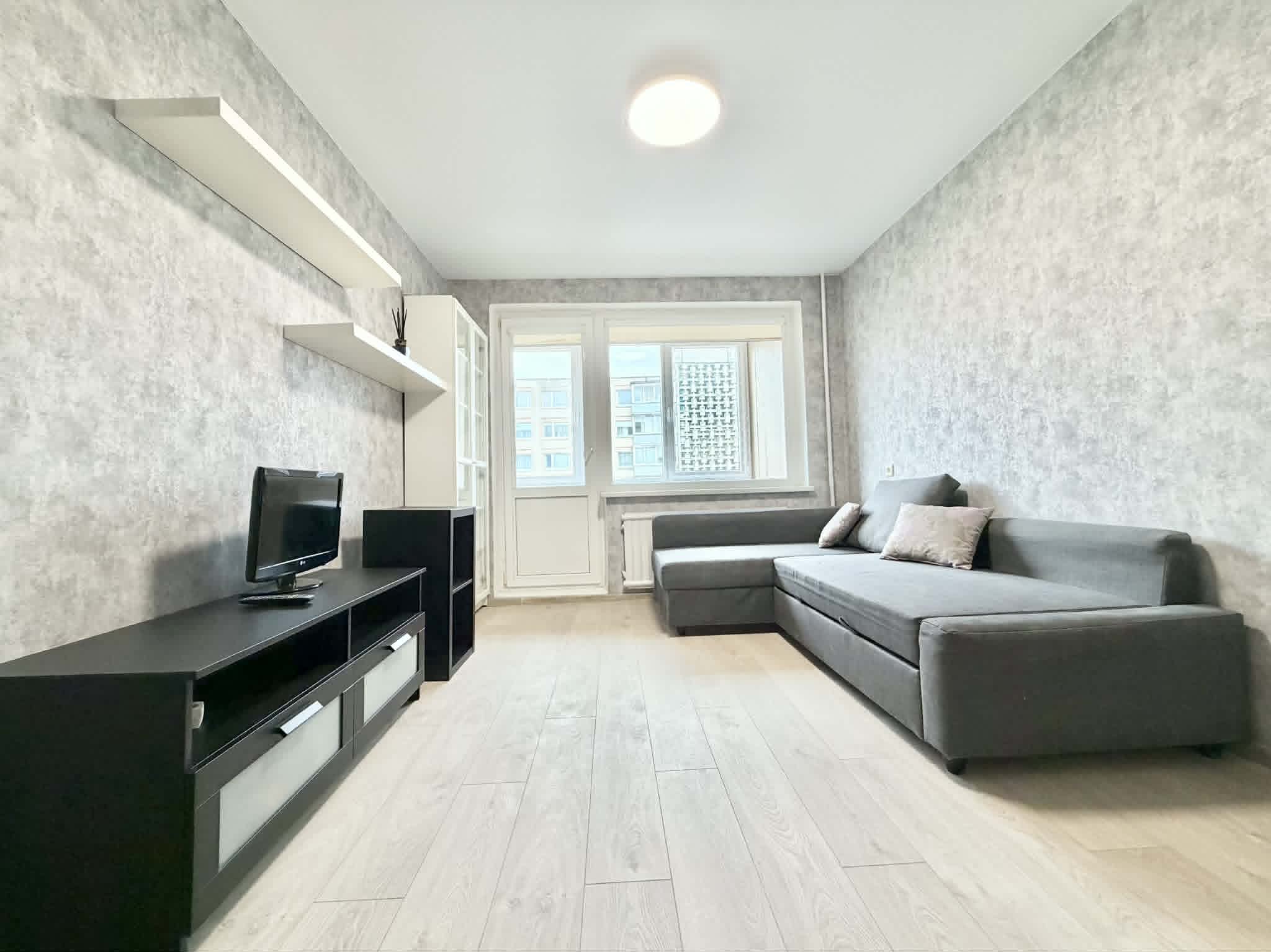 Nuomojamas 1 kambario butas, Karoliniškės, Sausio 13-osios g., 36m², 6 aukštas, €430