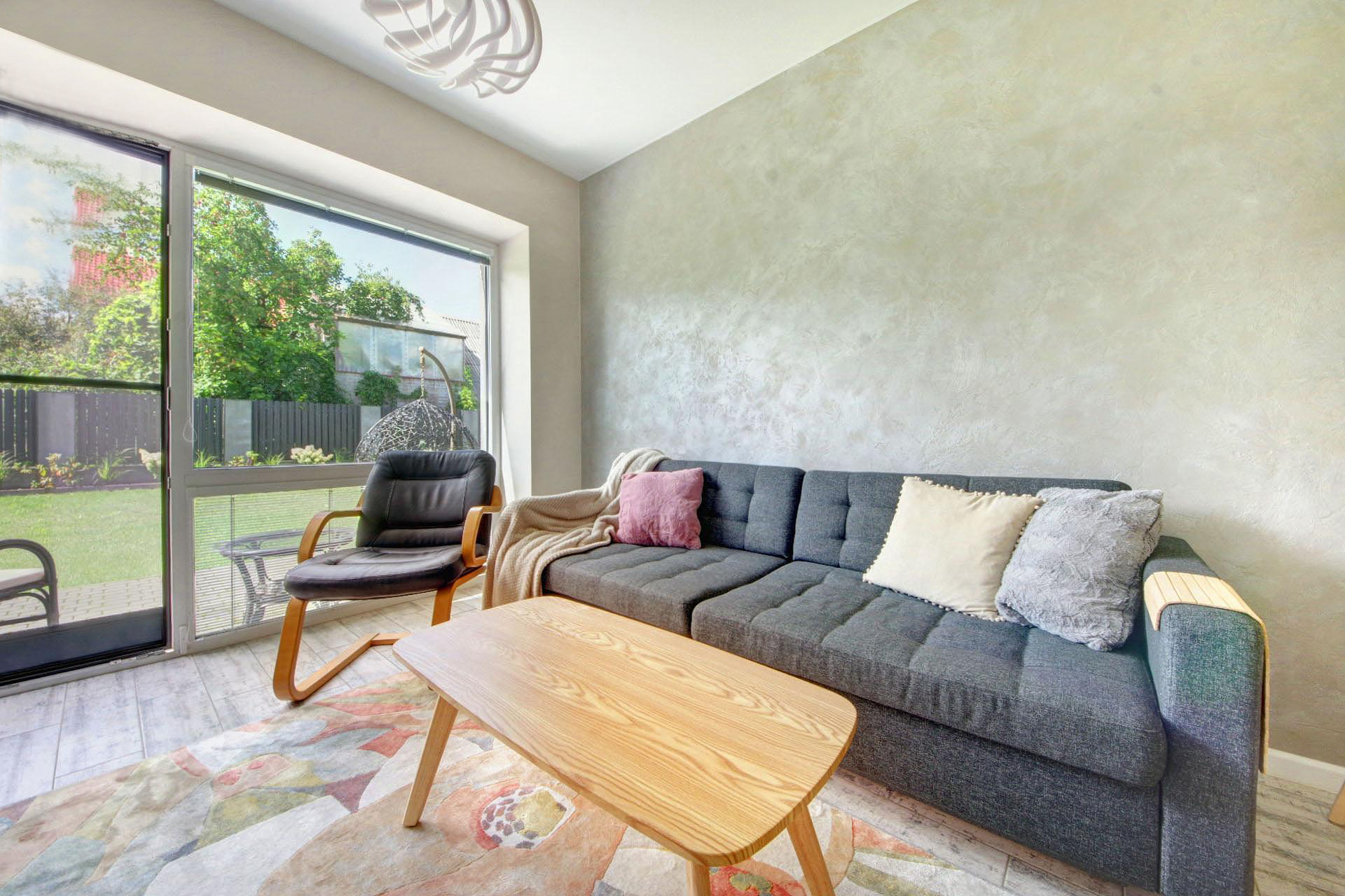 Nuomojamas 2 kambarių butas, Šnipiškės, Kernavės g., 45m², 1 aukštas, €700