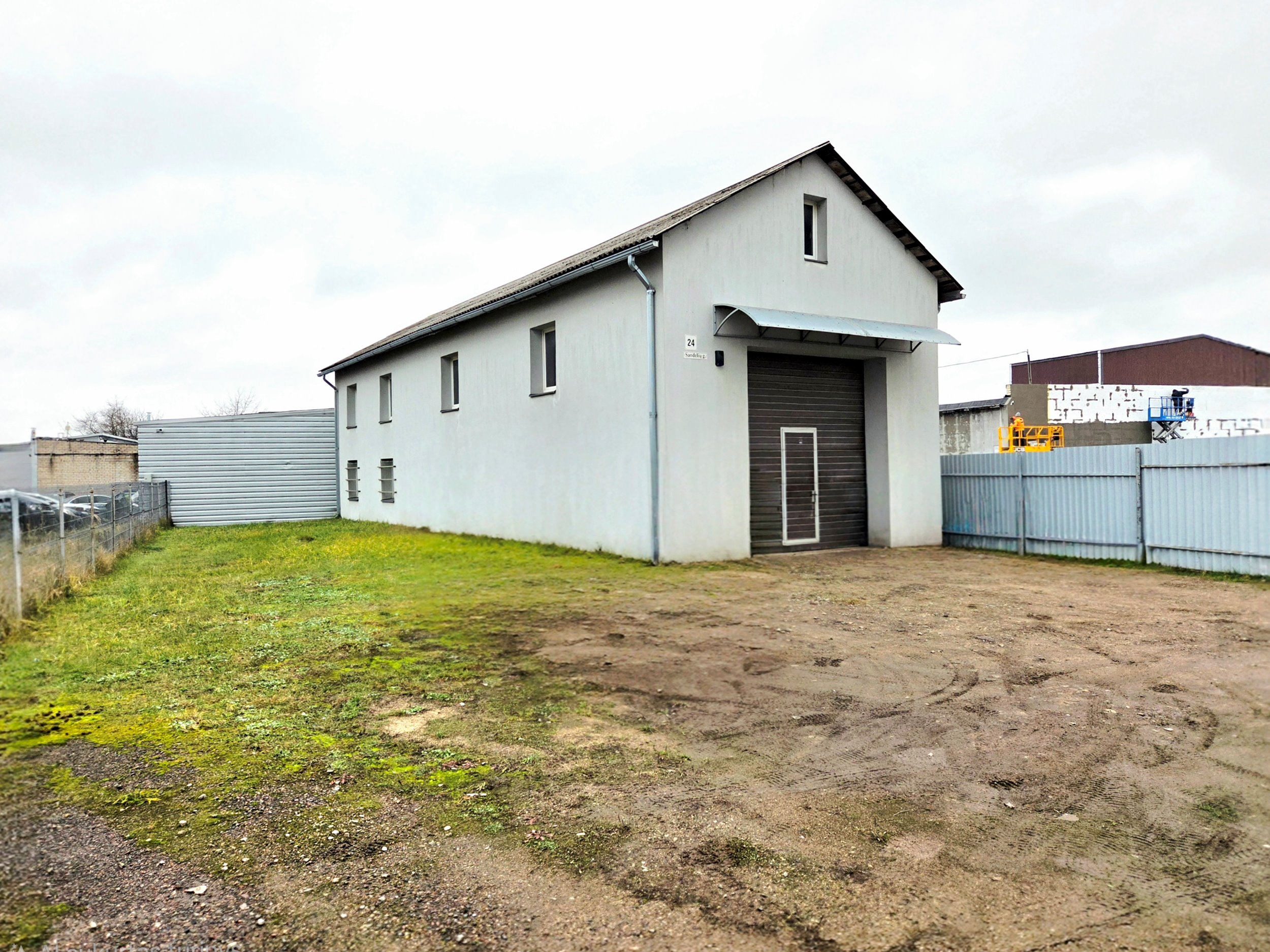 Gamybos ir sandėliavimo patalpos, Aukštieji Paneriai, Sandėlių g., 125m², 2 aukštas, €290000