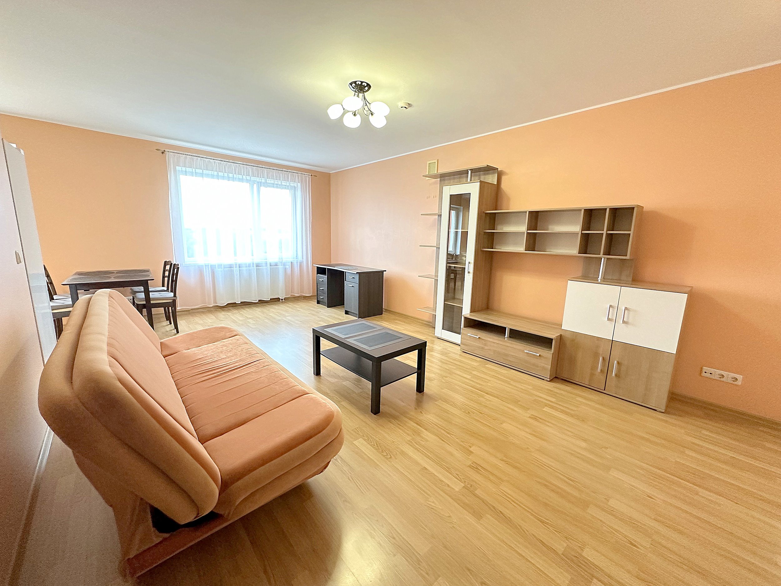 Nuomojamas 2 kambarių butas, Pašilaičiai, Ukmergės g., 52m², 5 aukštas, €580