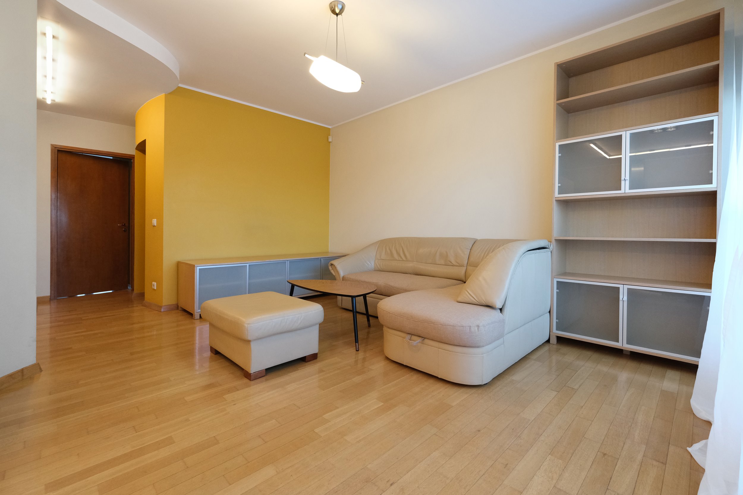 Nuomojamas 2 kambarių butas, Šiaurės miestelis, Kazimiero Ladygos g., 60m², 3 aukštas, €670