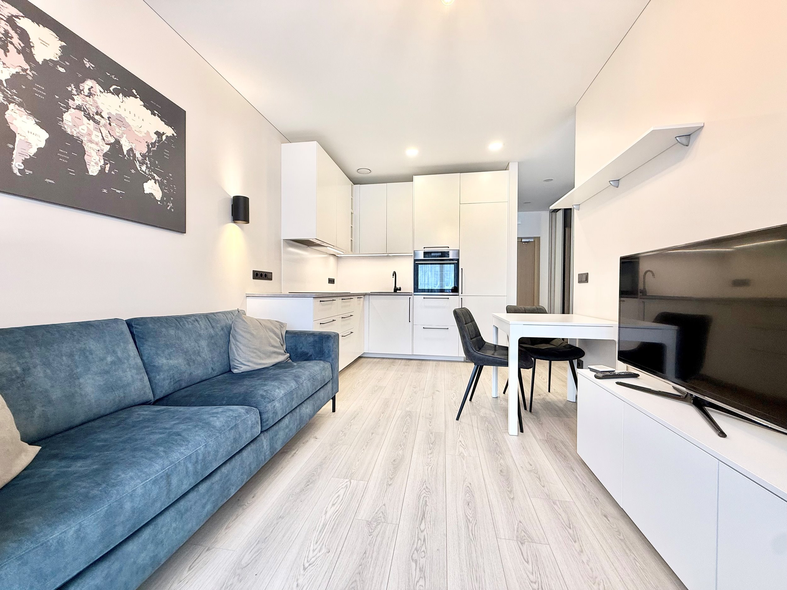 Nuomojamas 2 kambarių butas, Šnipiškės, Rinktinės g., 30m², 1 aukštas, €650