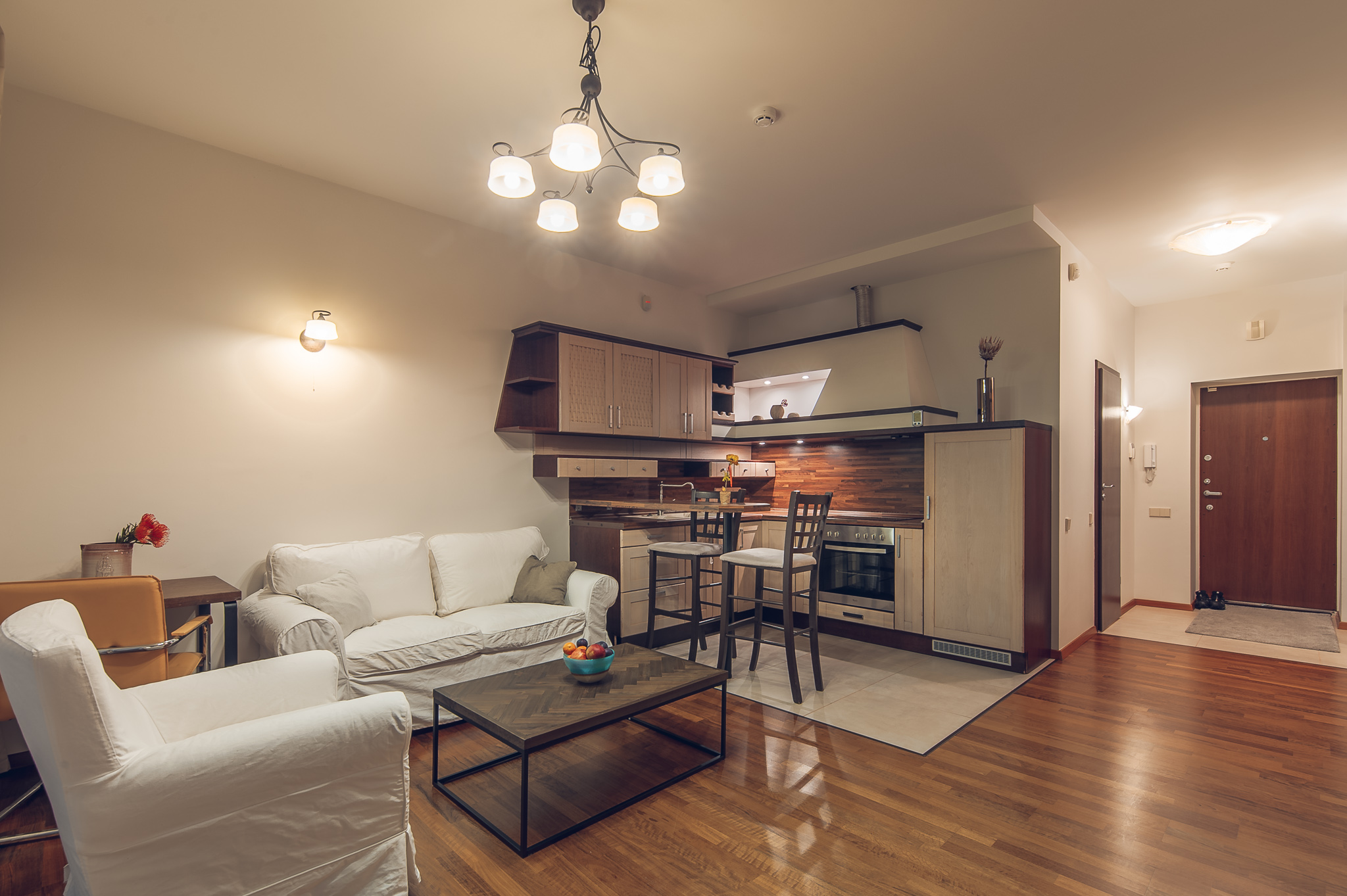 Nuomojamas 2 kambarių butas, Santariškės, A. Šabaniausko g., 49m², 2 aukštas, €650