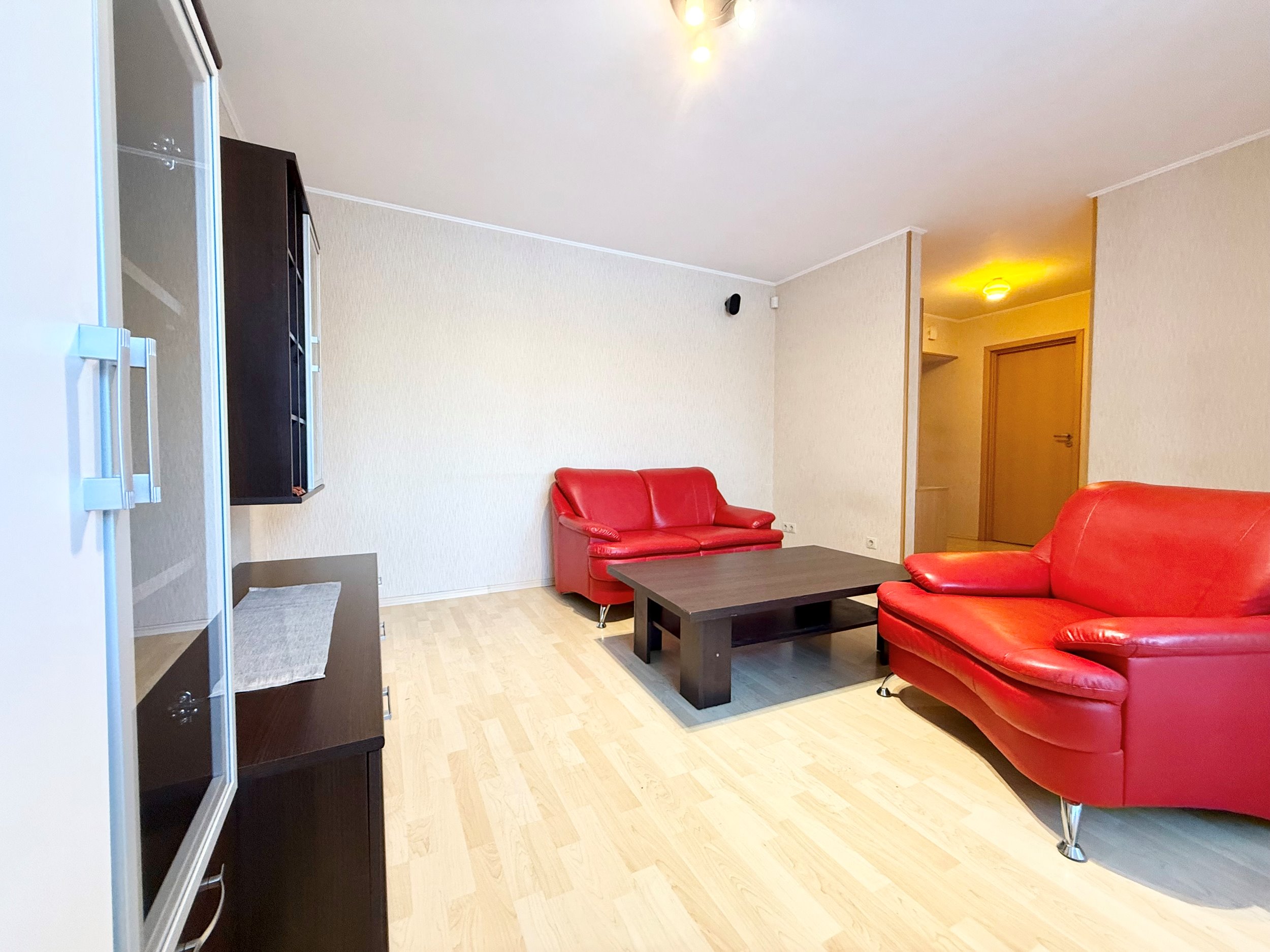 Nuomojamas 2 kambarių butas, Šeškinė, Buivydiškių g., 45m², 2 aukštas, €480