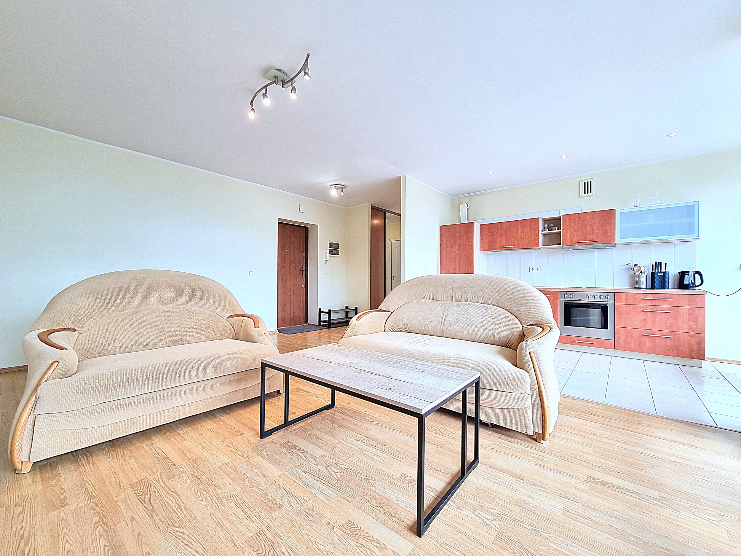 Nuomojamas 2 kambarių butas, Pilaitė, M. Mažvydo g., 56m², 5 aukštas, €550