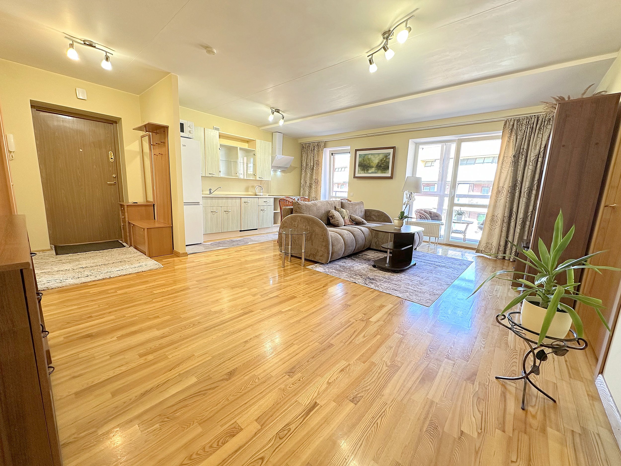 Nuomojamas 2 kambarių butas, Pašilaičiai, Sviliškių g., 55m², 5 aukštas, €550
