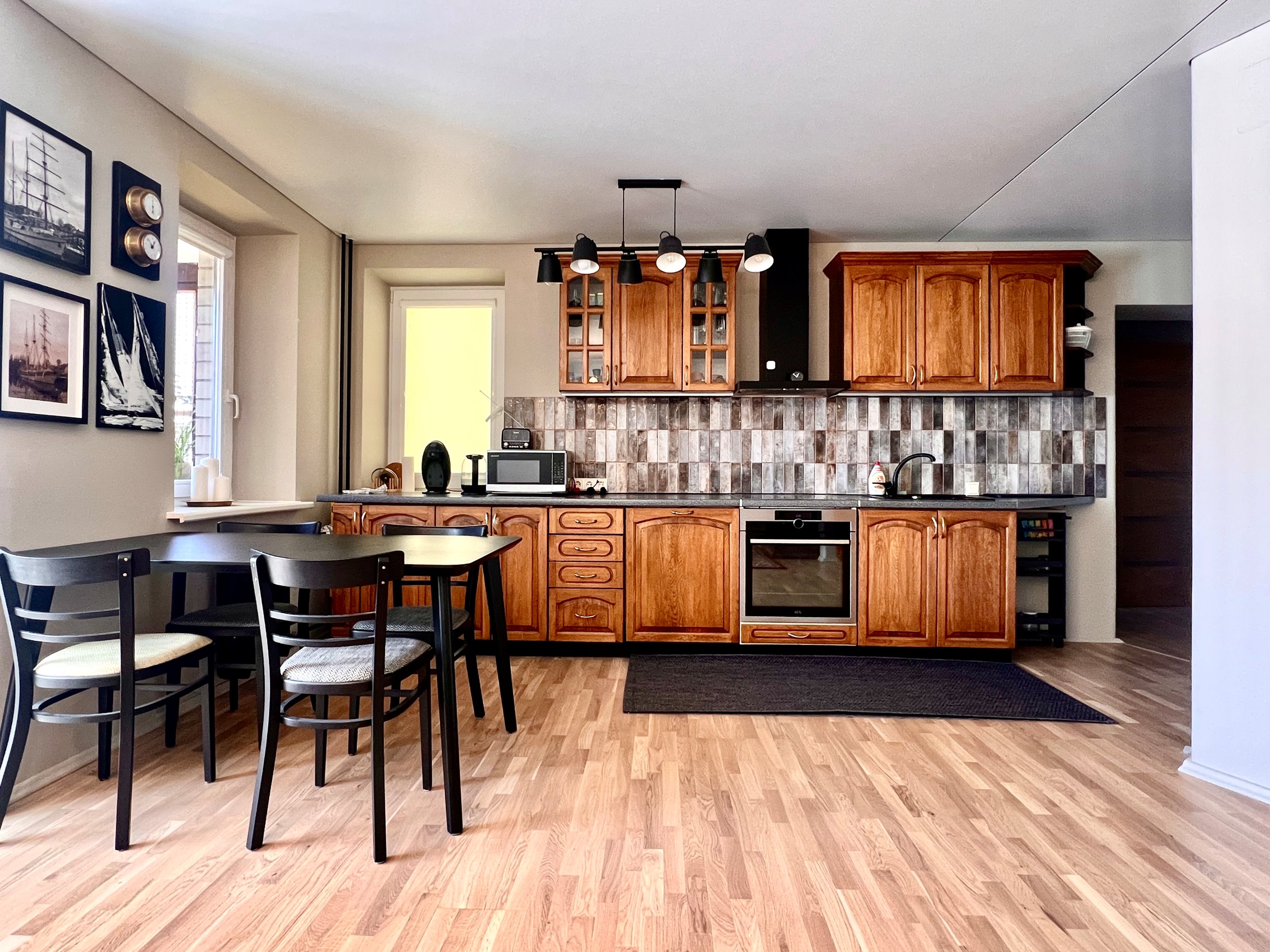 Nuomojamas 3 kambarių butas, Žemieji Paneriai, Ūmėdžių g., 74m², 5 aukštas, €650