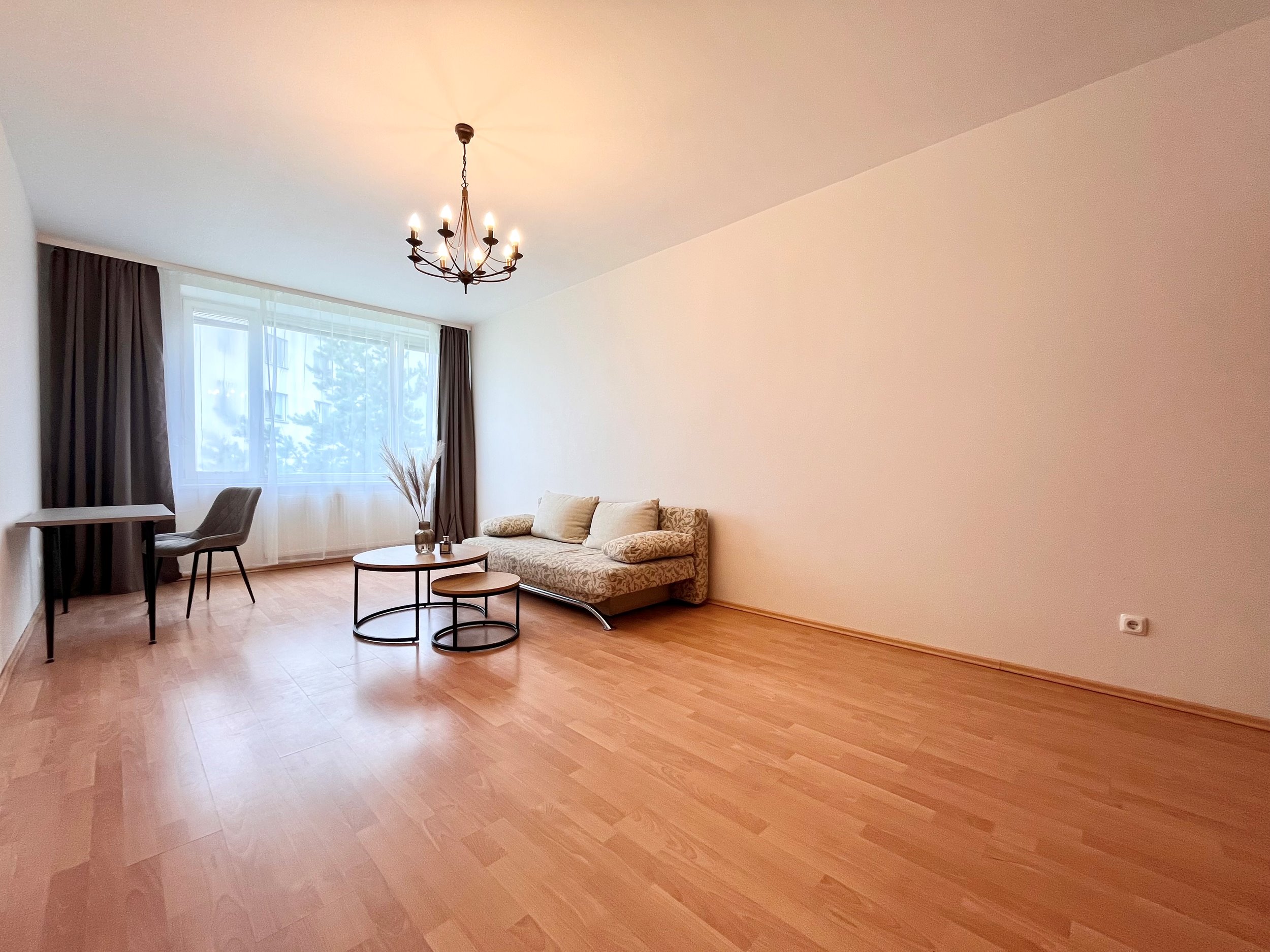 Nuomojamas 2 kambarių butas, Pašilaičiai, Gabijos g., 65m², 3 aukštas, €650