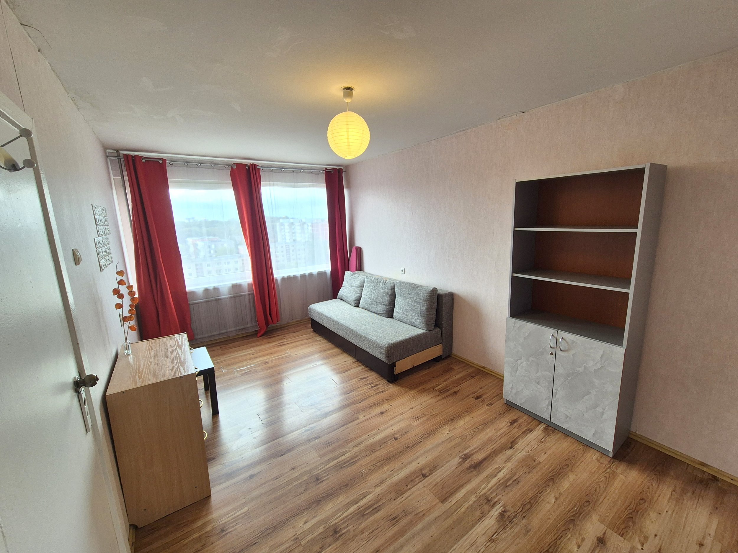 Nuomojamas 1 kambario butas, Karoliniškės, Sausio 13-osios g., 35m², 10 aukštas, €400