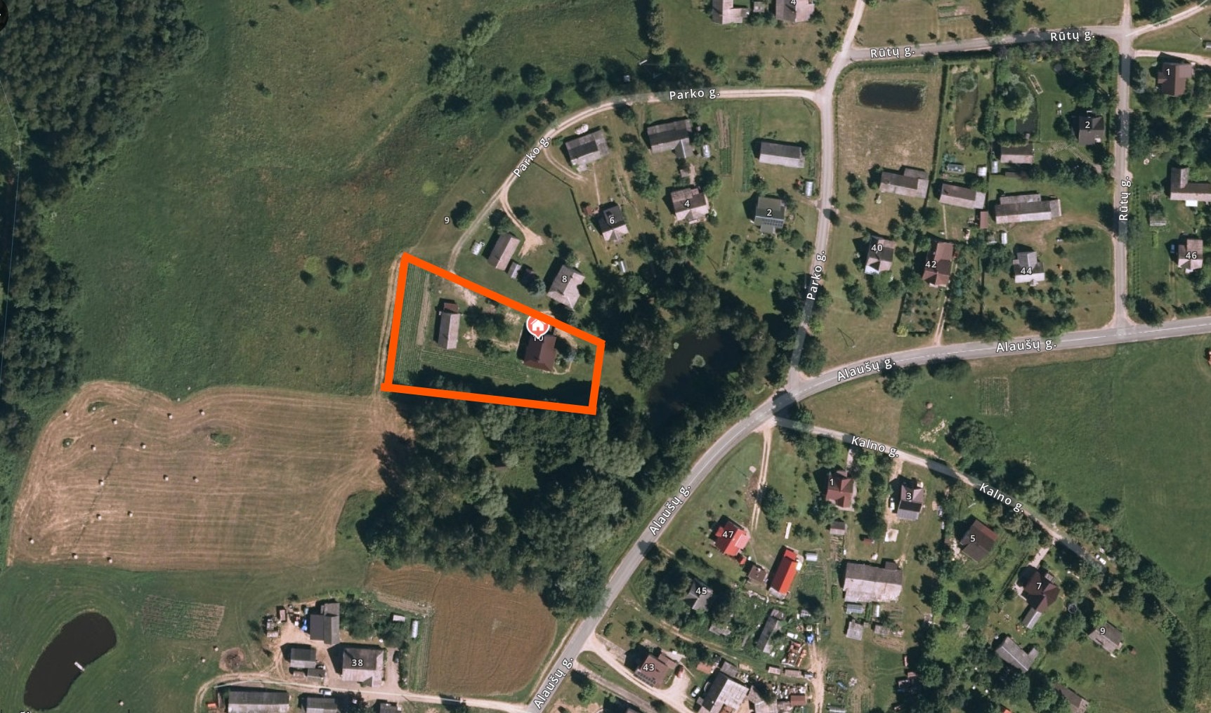 Gyvenamasis namas, Parko g., 1 aukšto, 120m², 28a, €69500