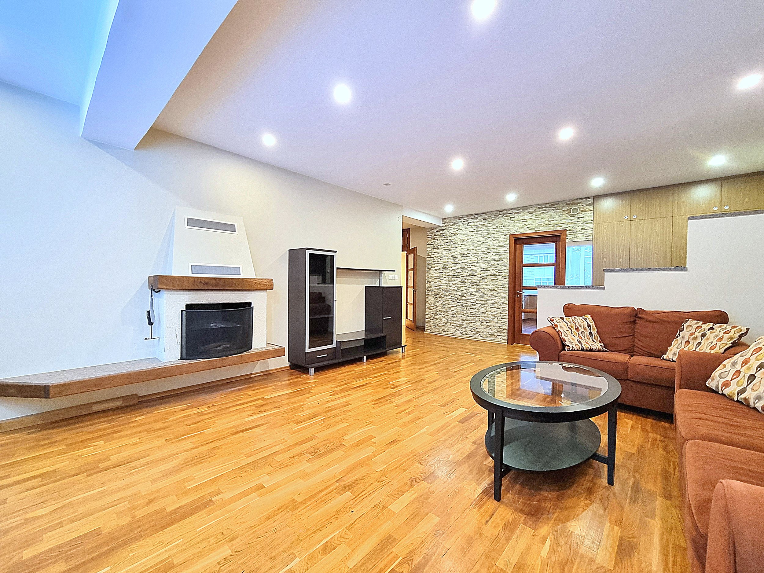 Nuomojamas 4 kambarių butas, Antakalnis, Šilo g., 110m², 1 aukštas, €950