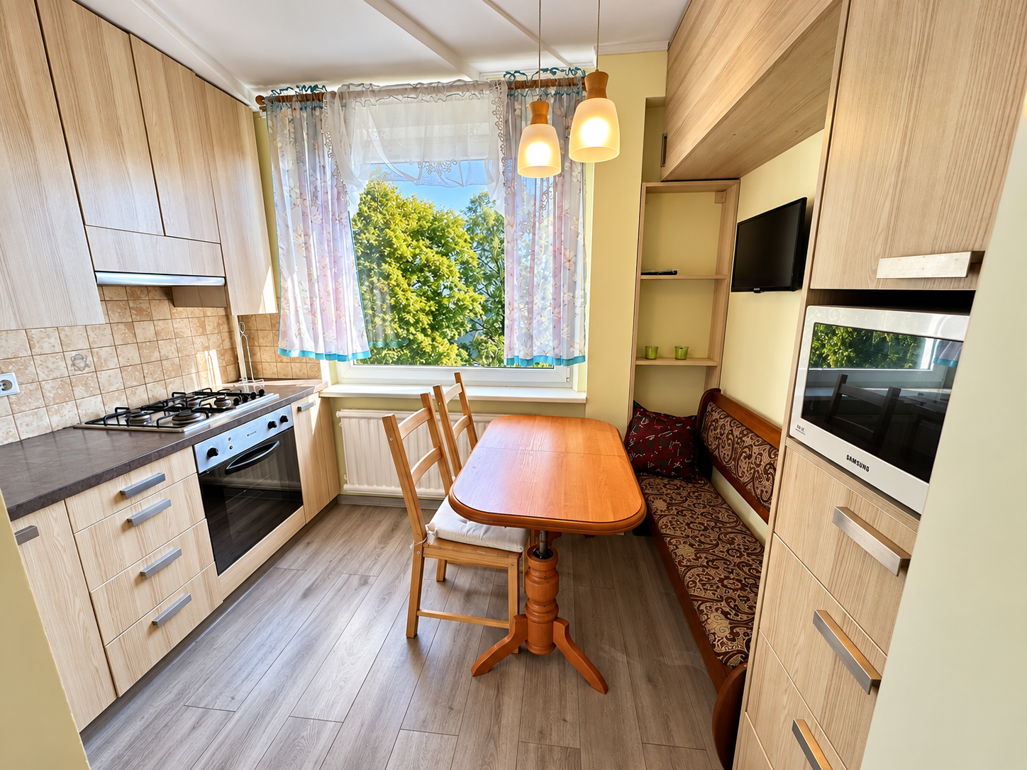 1 kambario butas, Lazdynai, Architektų g., 33m², 3 aukštas, €450