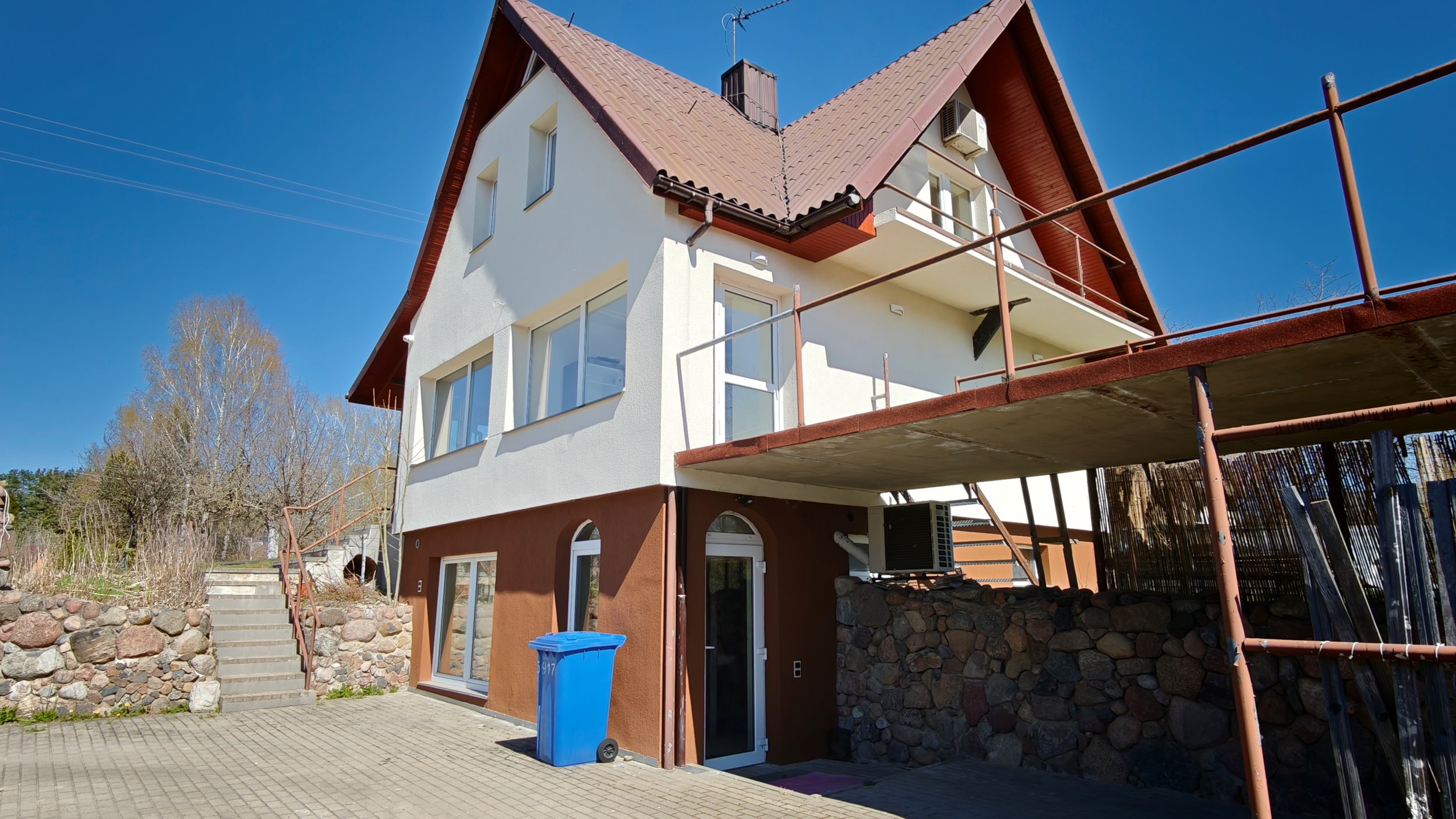 Nuomojamas gyvenamasis namas, Vėtrungės 2-oji g., 2 aukštų, 96m², 6.50a, €800