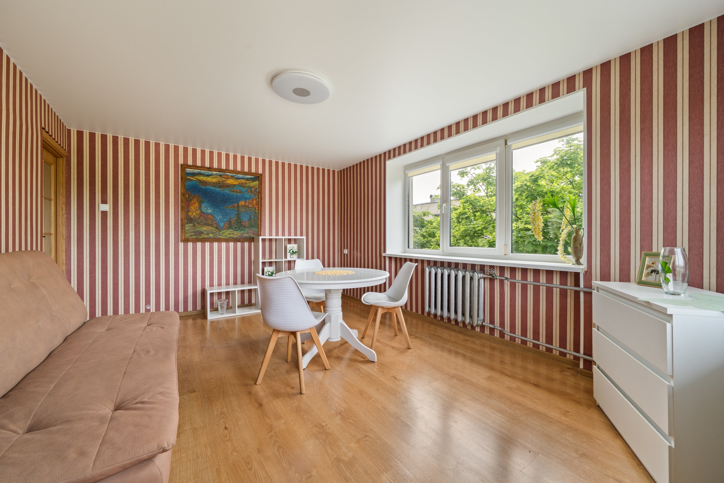 2 kambarių butas, Antakalnis, Klinikų g., 38m², 4 aukštas, €149000