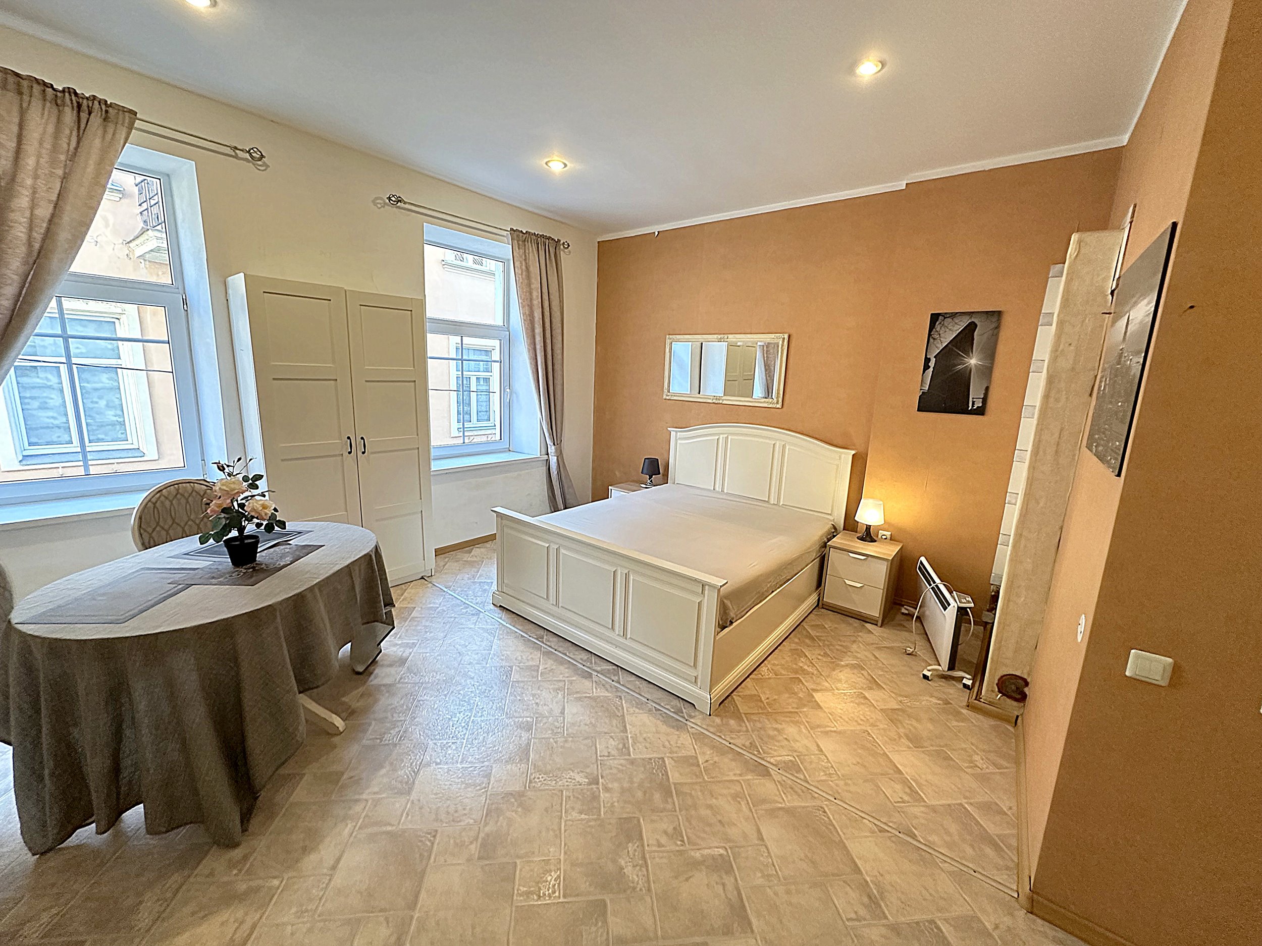 Nuomojamas 1 kambario butas, Senamiestis, S. Skapo g., 29m², 2 aukštas, €450