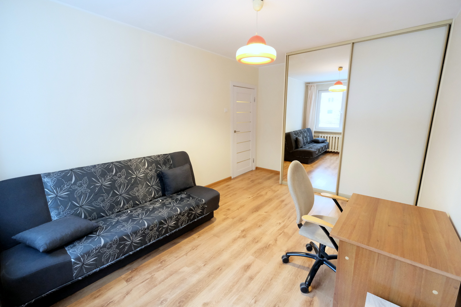 Nuomojamas 2 kambarių butas, Šnipiškės, Kalvarijų g., 47m², 2 aukštas, €580