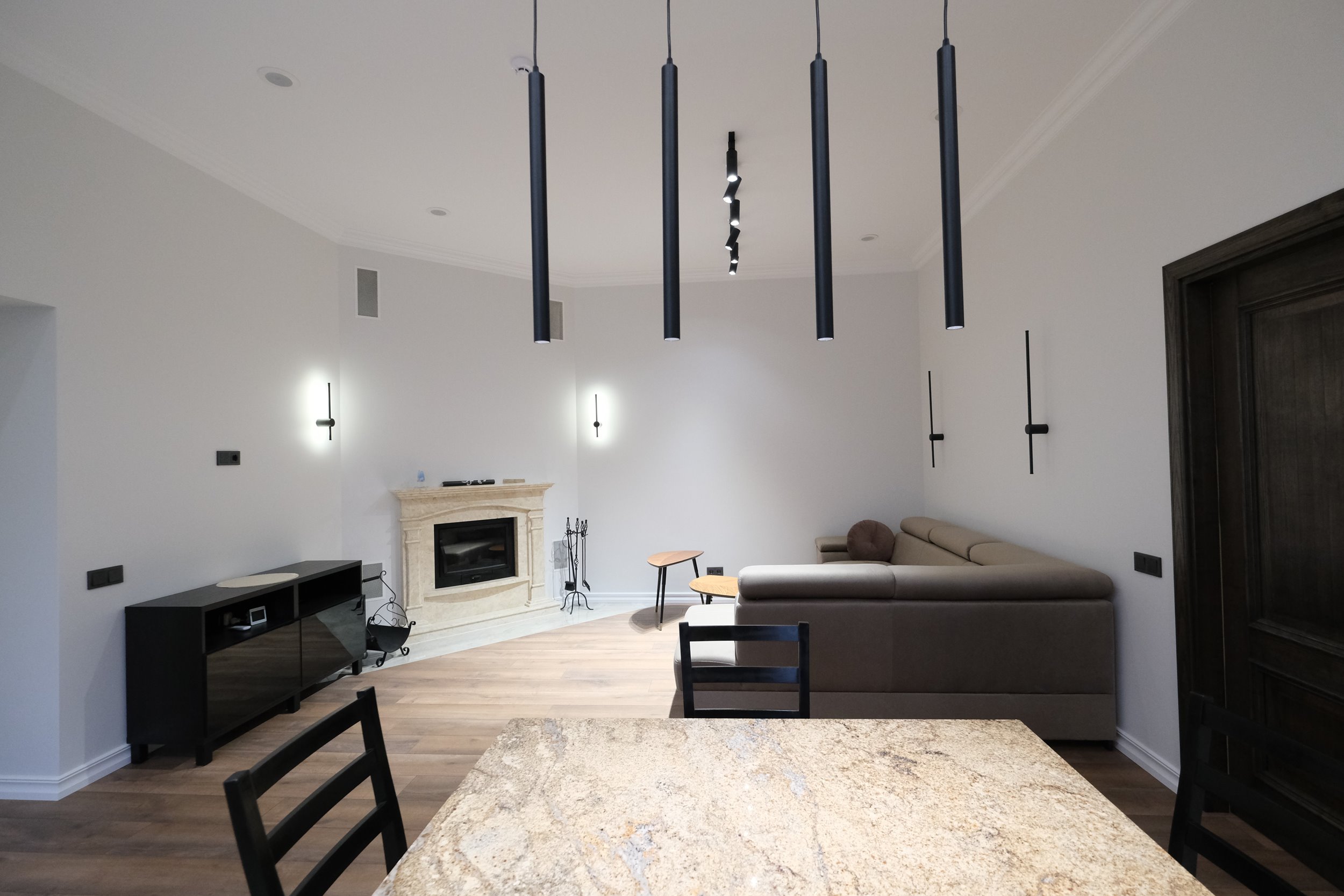 Nuomojamas 3 kambarių butas, Senamiestis, Subačiaus g., 73m², 2 aukštas, €2000