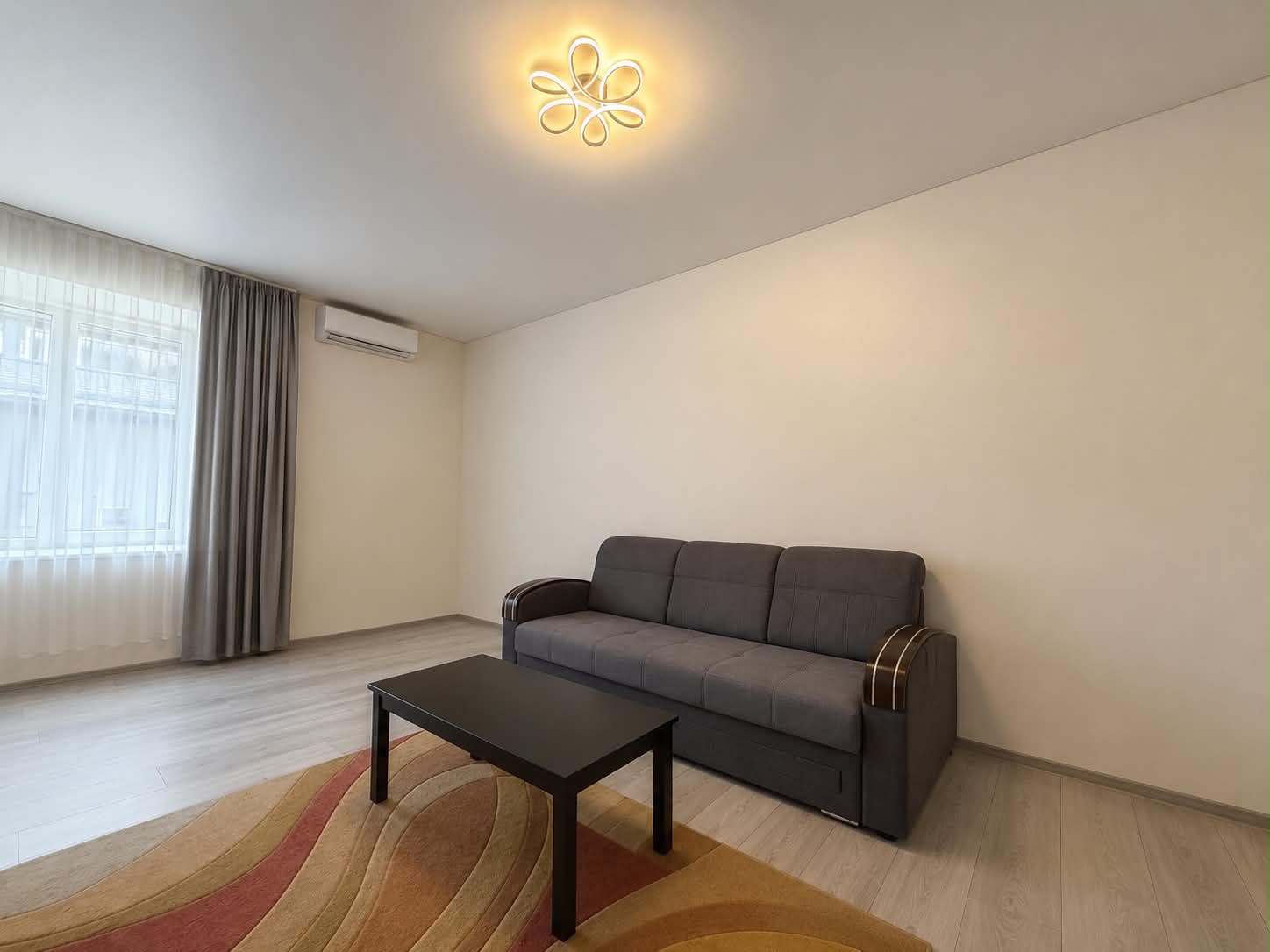 Nuomojamas 1 kambario butas, Šnipiškės, Kalvarijų g., 42m², 1 aukštas