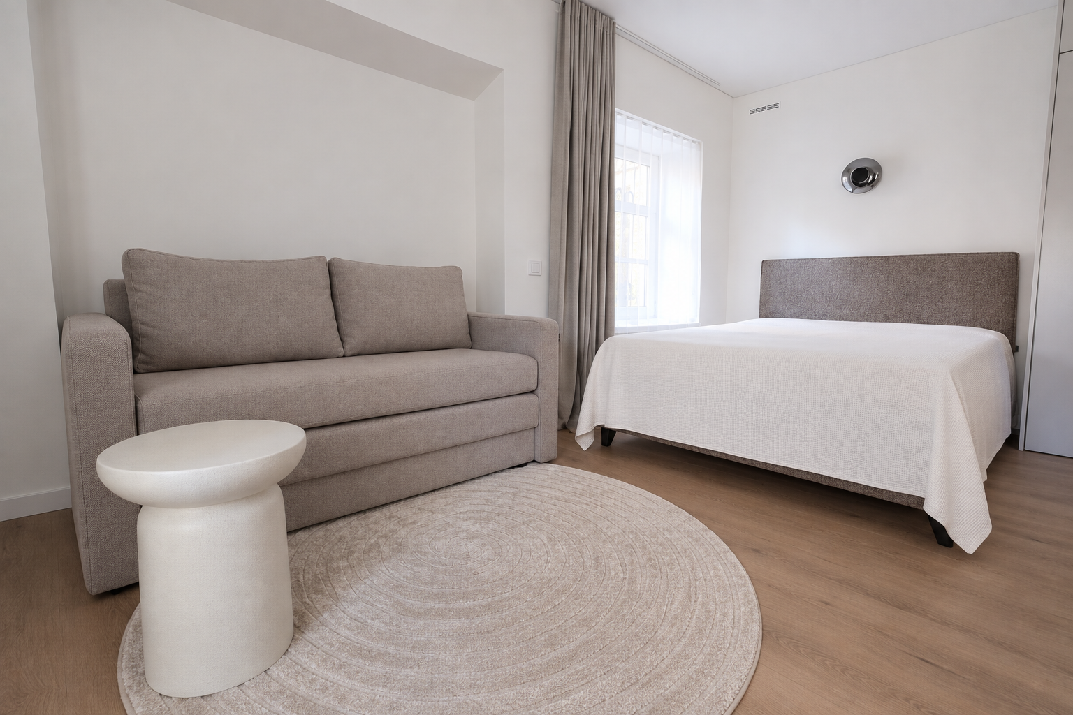 Nuomojamas 1 kambario butas, Senamiestis, Arklių g., 27m², 1 aukštas, €750