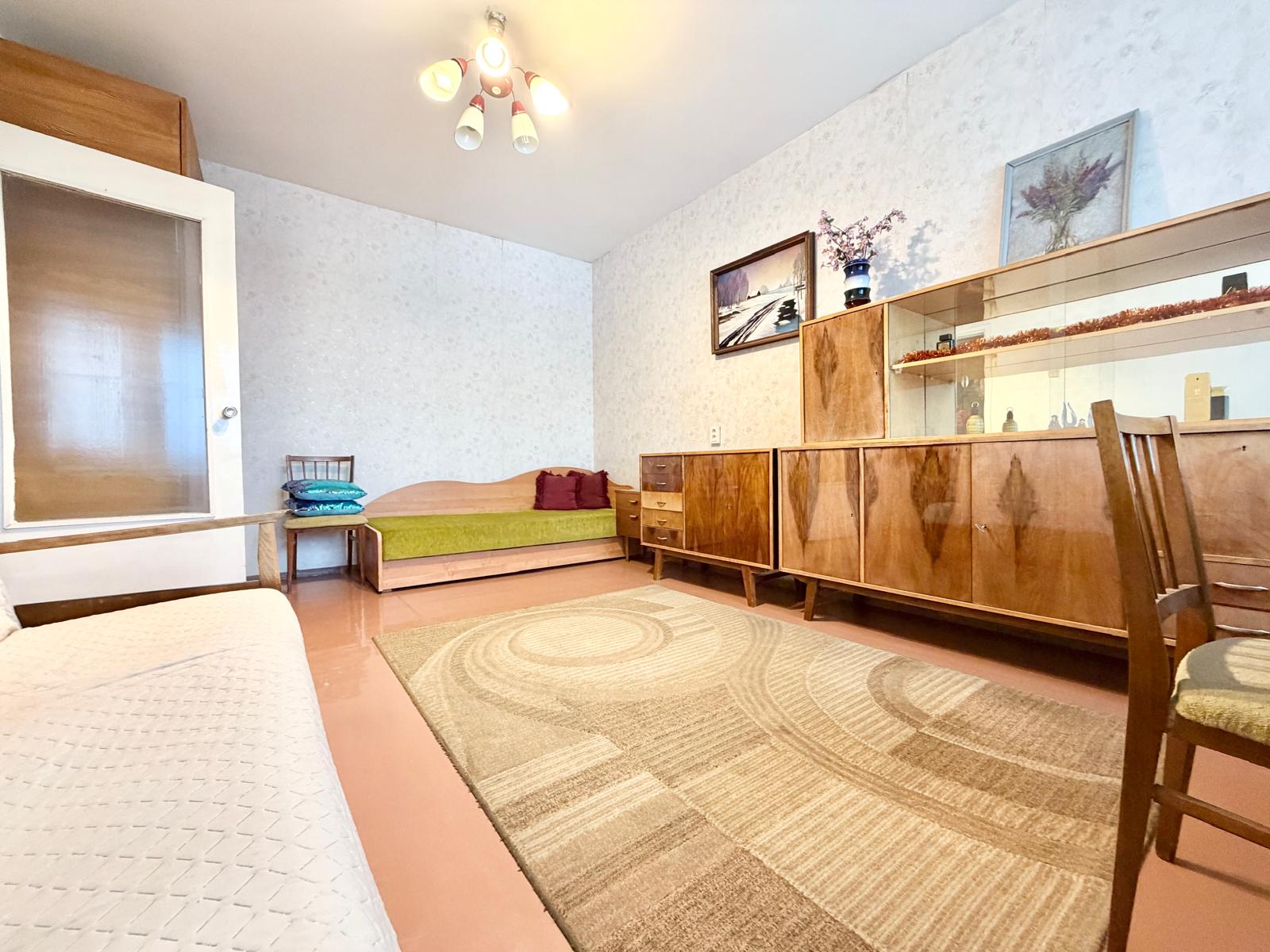 Nuomojamas 1 kambario butas, Šeškinė, Dūkštų g., 34m², 3 aukštas, €300