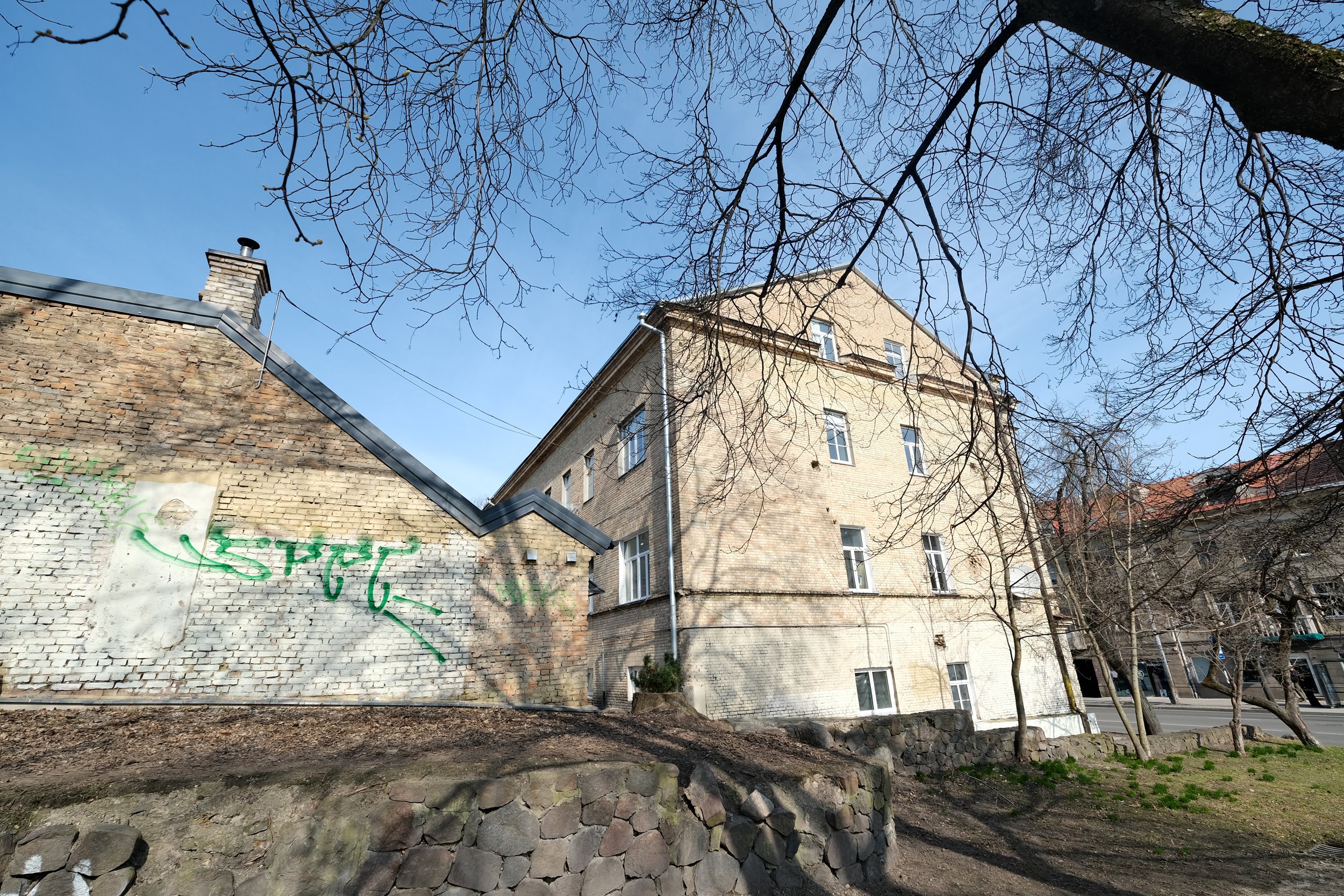 Nuomojamas 2 kambarių butas, Senamiestis, Pamėnkalnio g., 45m², 3 aukštas, €250