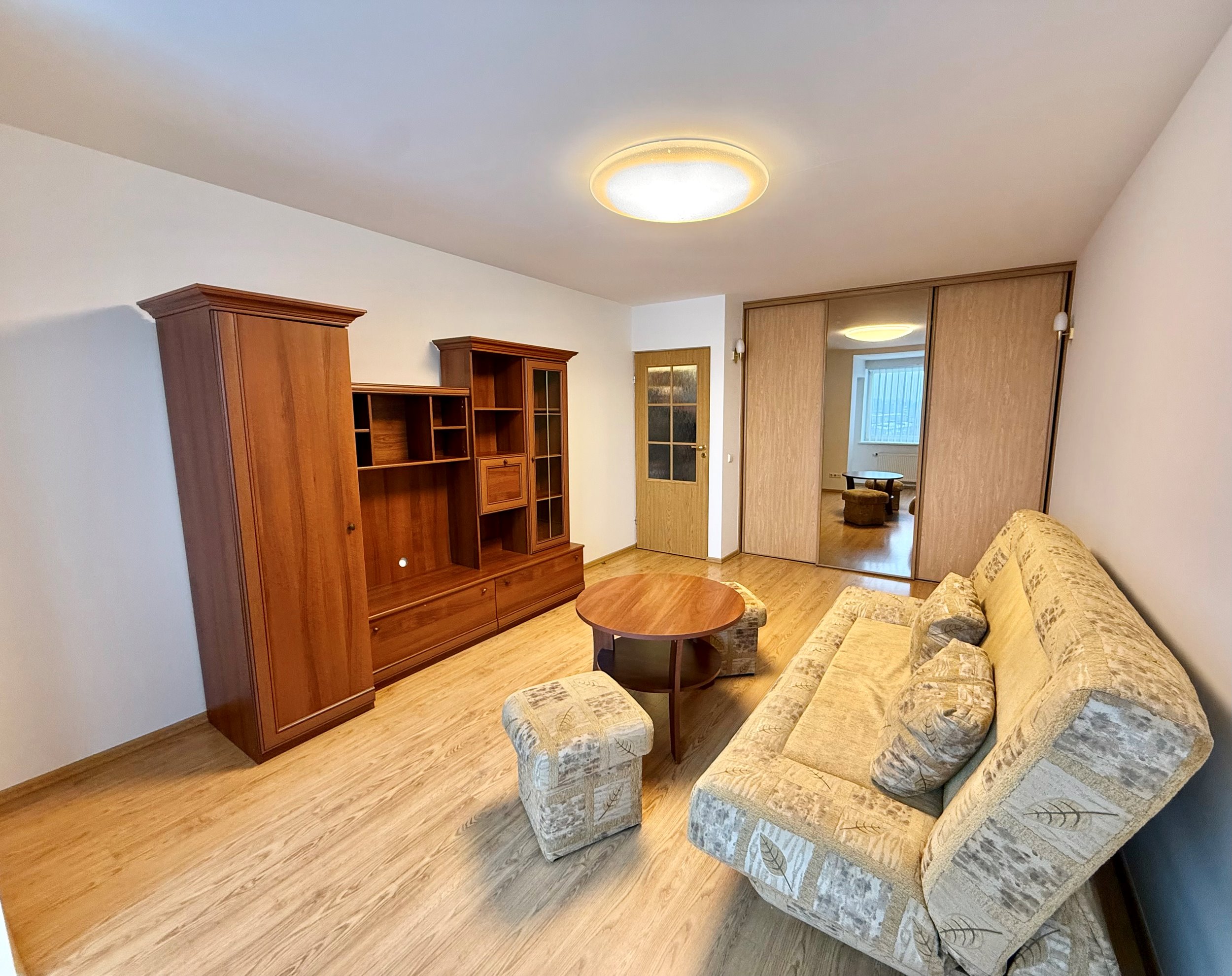 Nuomojamas 1 kambario butas, Šnipiškės, Krokuvos g., 40m², 8 aukštas, €600